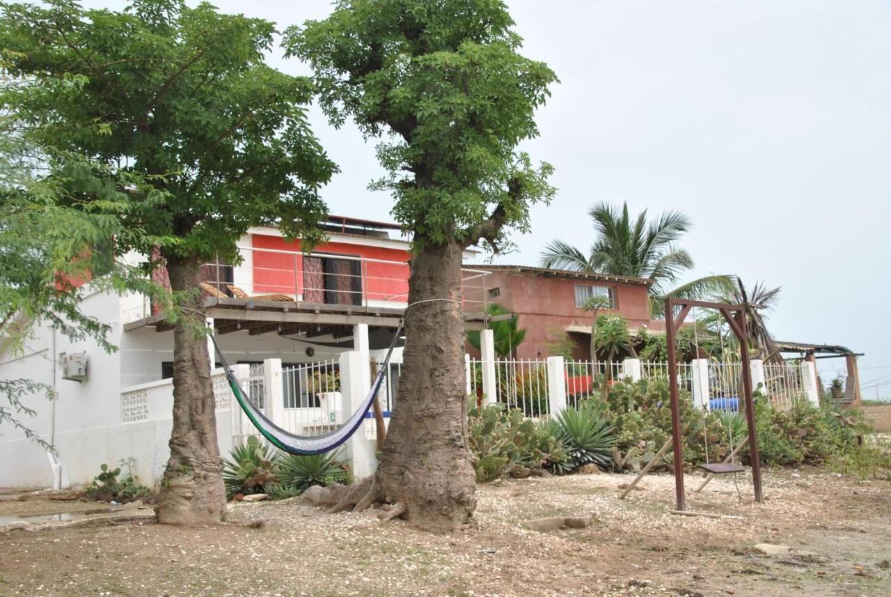 Bed and Breakfast +221 Lagune Beach House à Mbodiène Extérieur photo